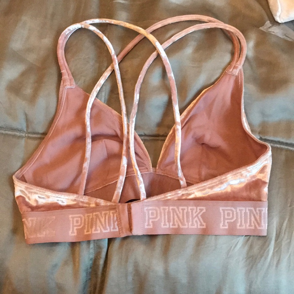 PINK VS velvet bralette!! - Picture 4 of 4
